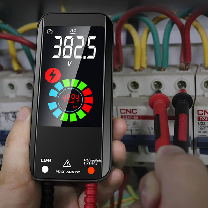 Smart Digital Multimeter with Auto Detection and Backlit Display