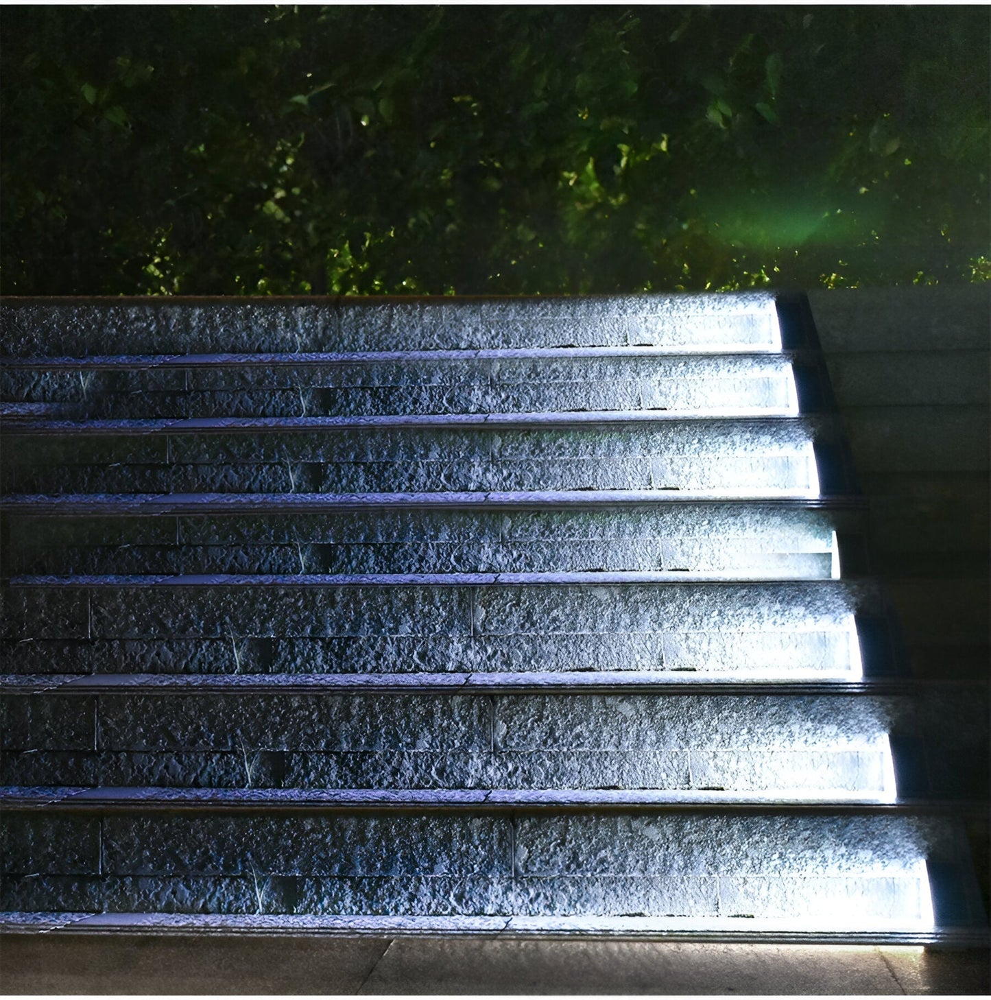 2 Pack Triangular Solar Step Lights Waterproof LED Outdoor Garden Lights