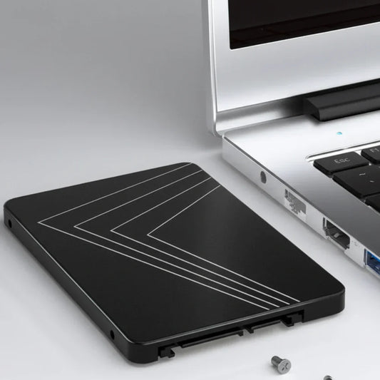 Unità SSD SATA da 2.5 pollici ad alta velocità per laptop e computer desktop