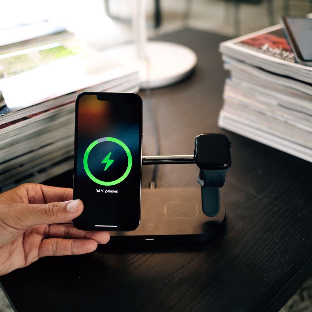 5 In 1 Wireless Charging Station Multi Device Charger with Ambient Light
