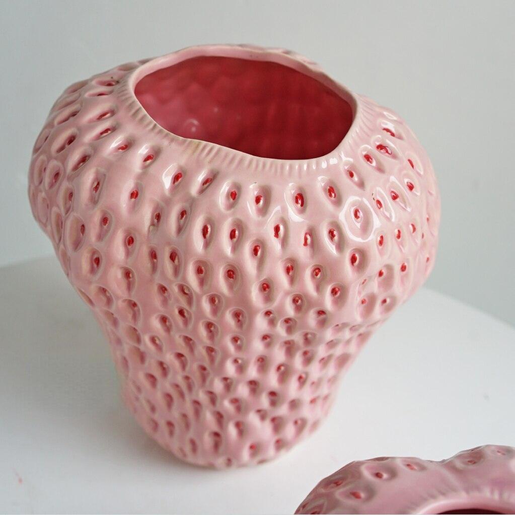 BerryBloom Strawberry Ceramic Vase Decorative Fruit Shaped Plant Pot