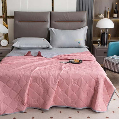 Breathable Cooling Blanket for Warm Summer Nights