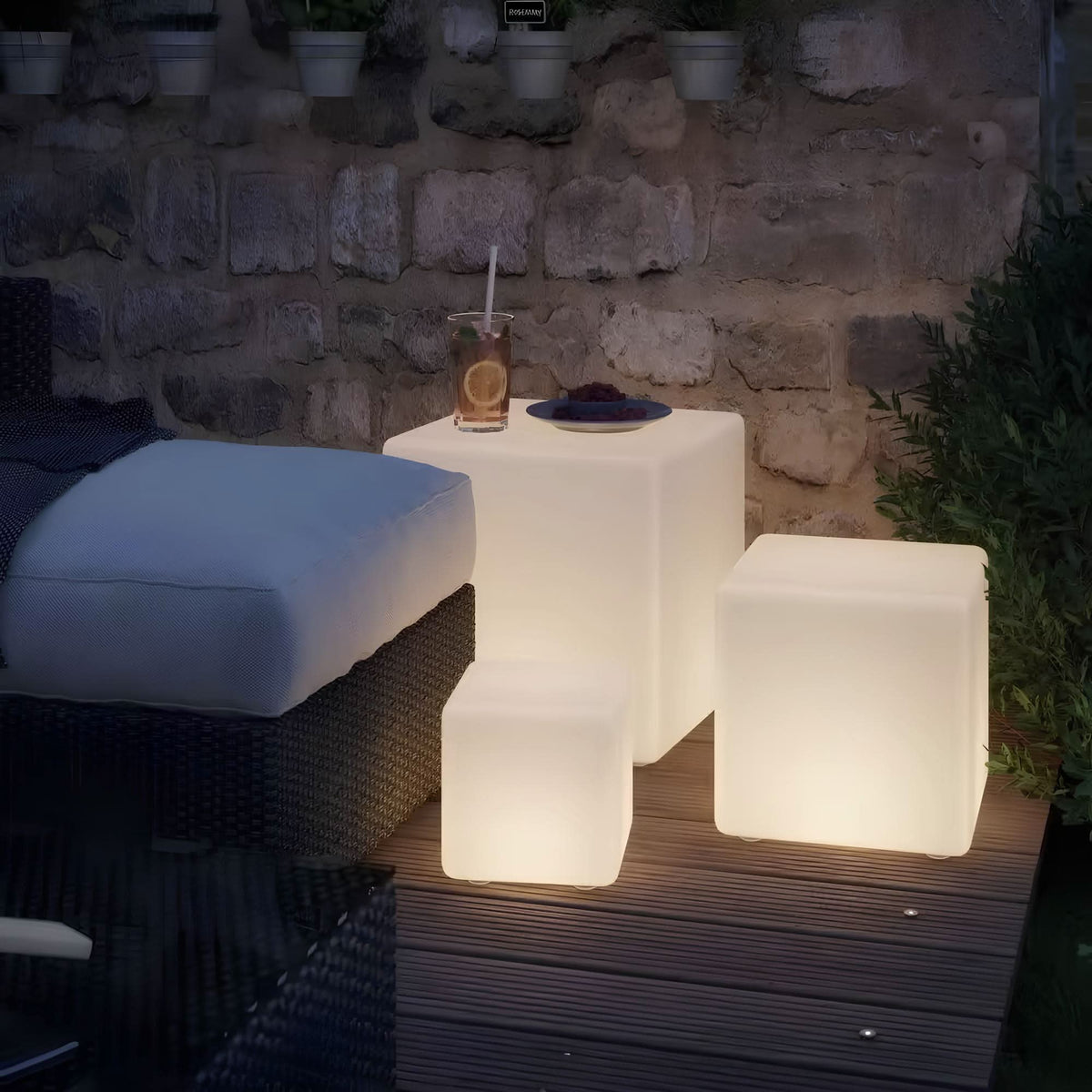 CubeGarda Wireless Cube Garden LED Light with 16-Colour Remote Control