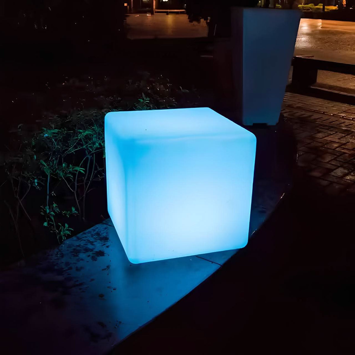 CubeGarda Wireless Cube Garden LED Light with 16-Colour Remote Control