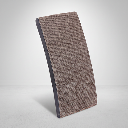 Gebogen houten krabplank met loungebed voor katten