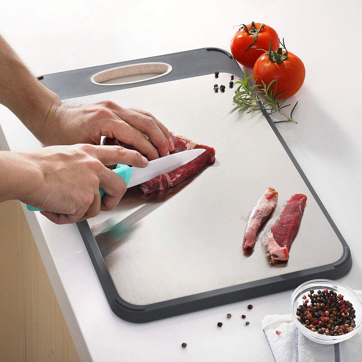 Double-Sided Stainless Steel and Plant Fibre Cutting Board with Juice Groove