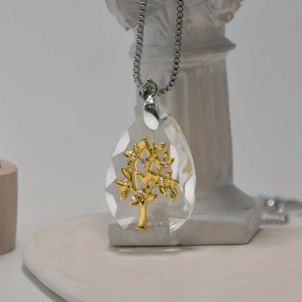 Collana con pendente in vetro a goccia in stile boho