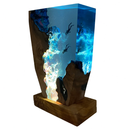 Lampada Subacqueo Handmade Ocean Resin Lamp with Soft Ambient Glow
