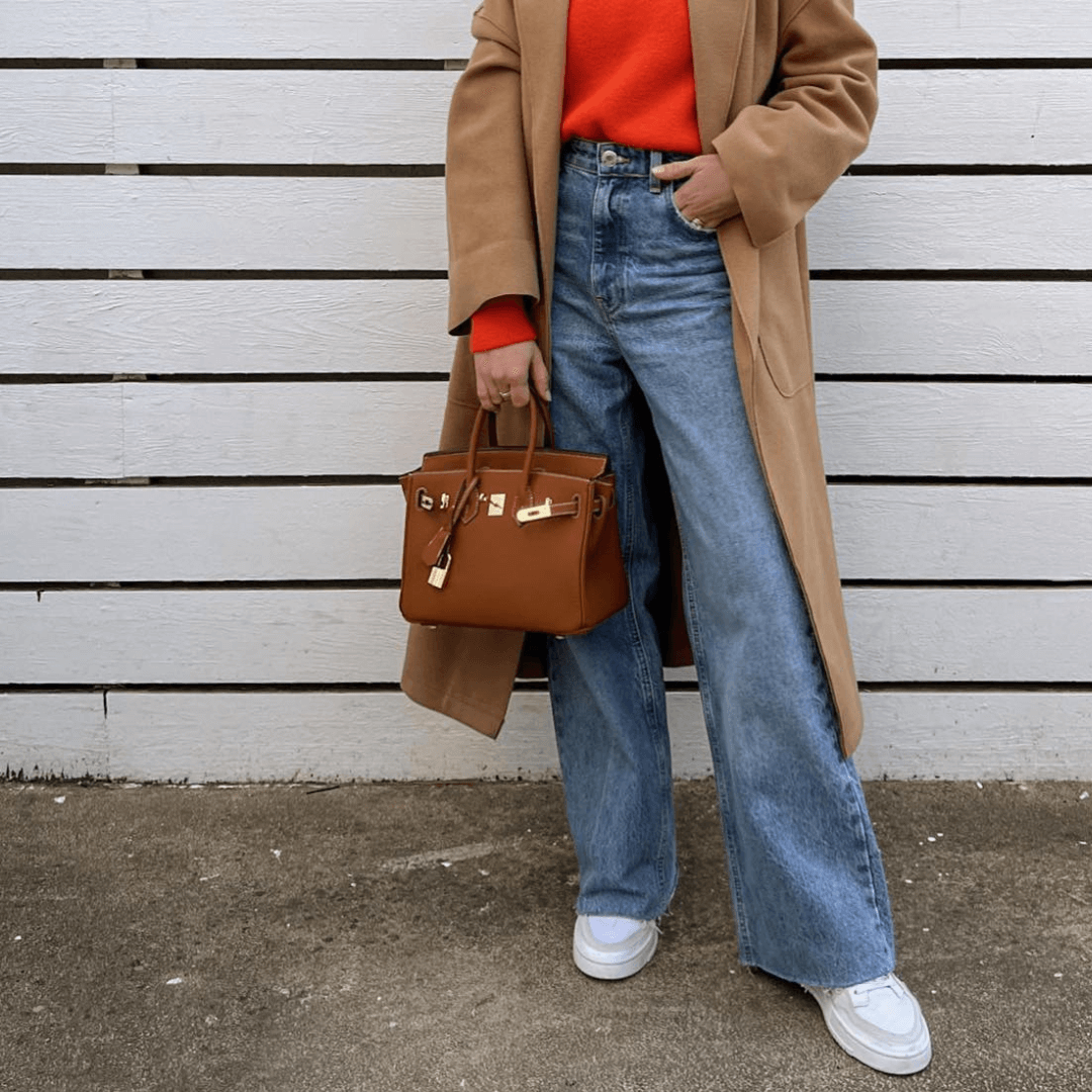 Leather Handbag for Women with Adjustable Strap and Spacious Design