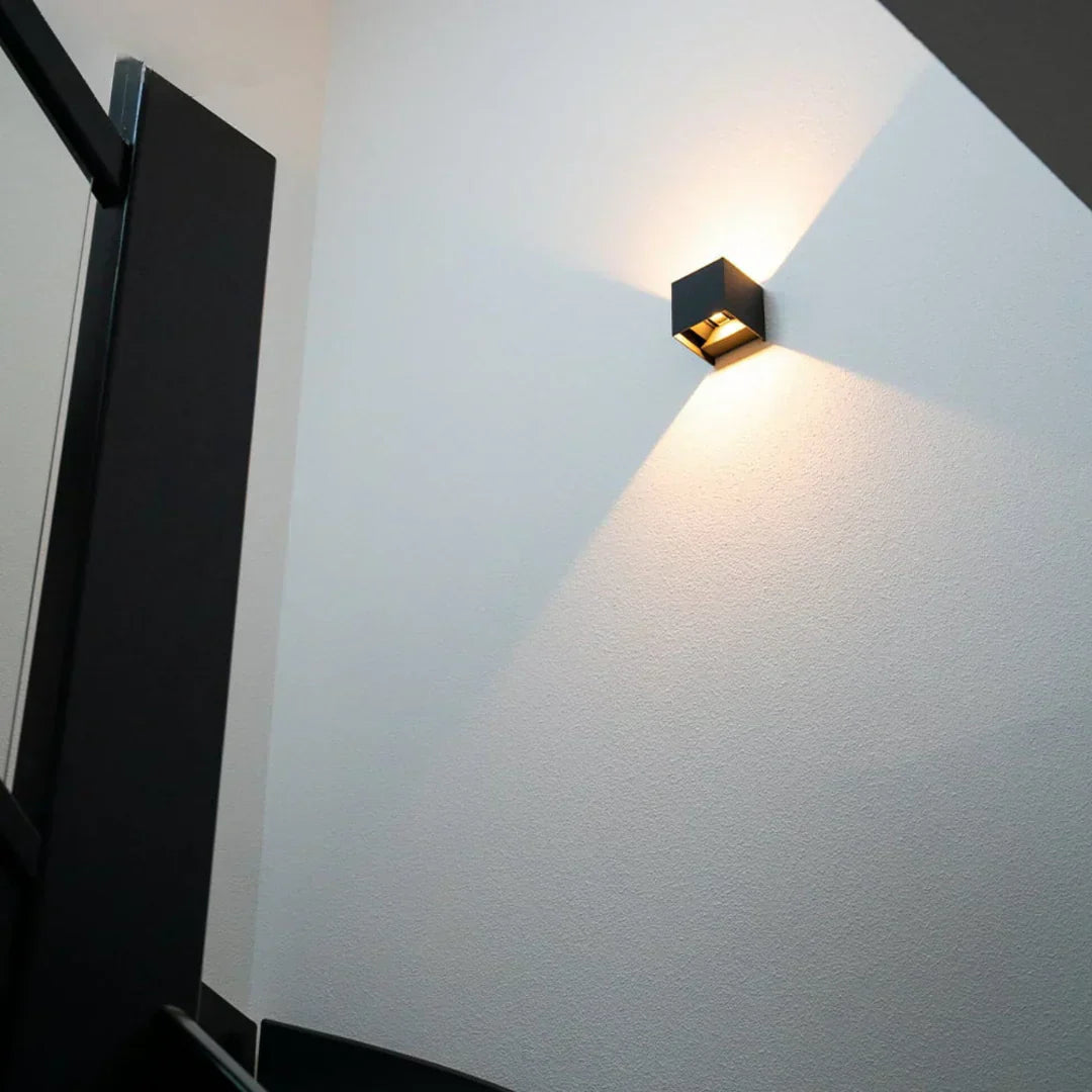 Luxe Motion Sensor Wall Light Warm LED 2700K