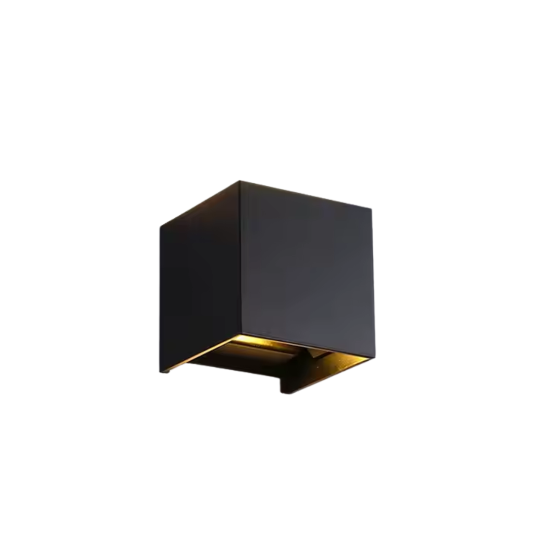 Luxe Motion Sensor Wall Light Warm LED 2700K