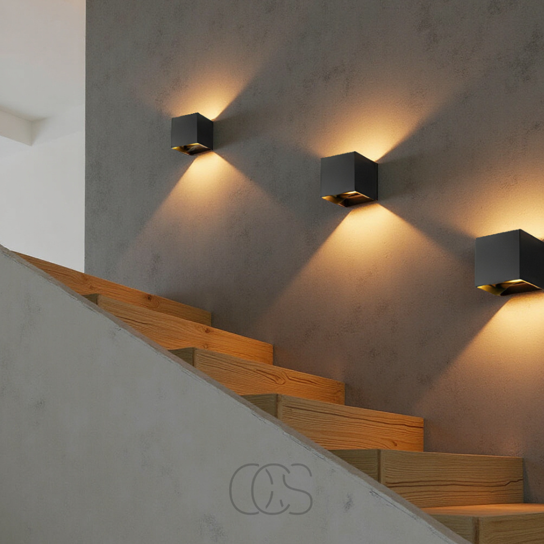 Luxe Motion Sensor Wall Light Warm LED 2700K