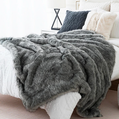 Luxury Faux Fox Fur Throw Blanket with Ultra Soft Plush Feel and Elegant Home Decor Design