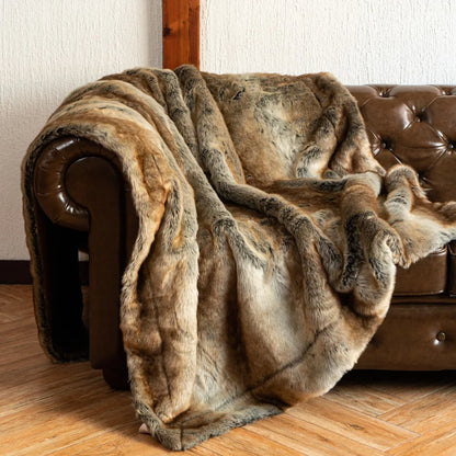Luxury Faux Fox Fur Throw Blanket with Ultra Soft Plush Feel and Elegant Home Decor Design