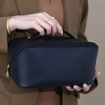 Luxury Makeup and Toiletry Bag Travel Cosmetic Organizer