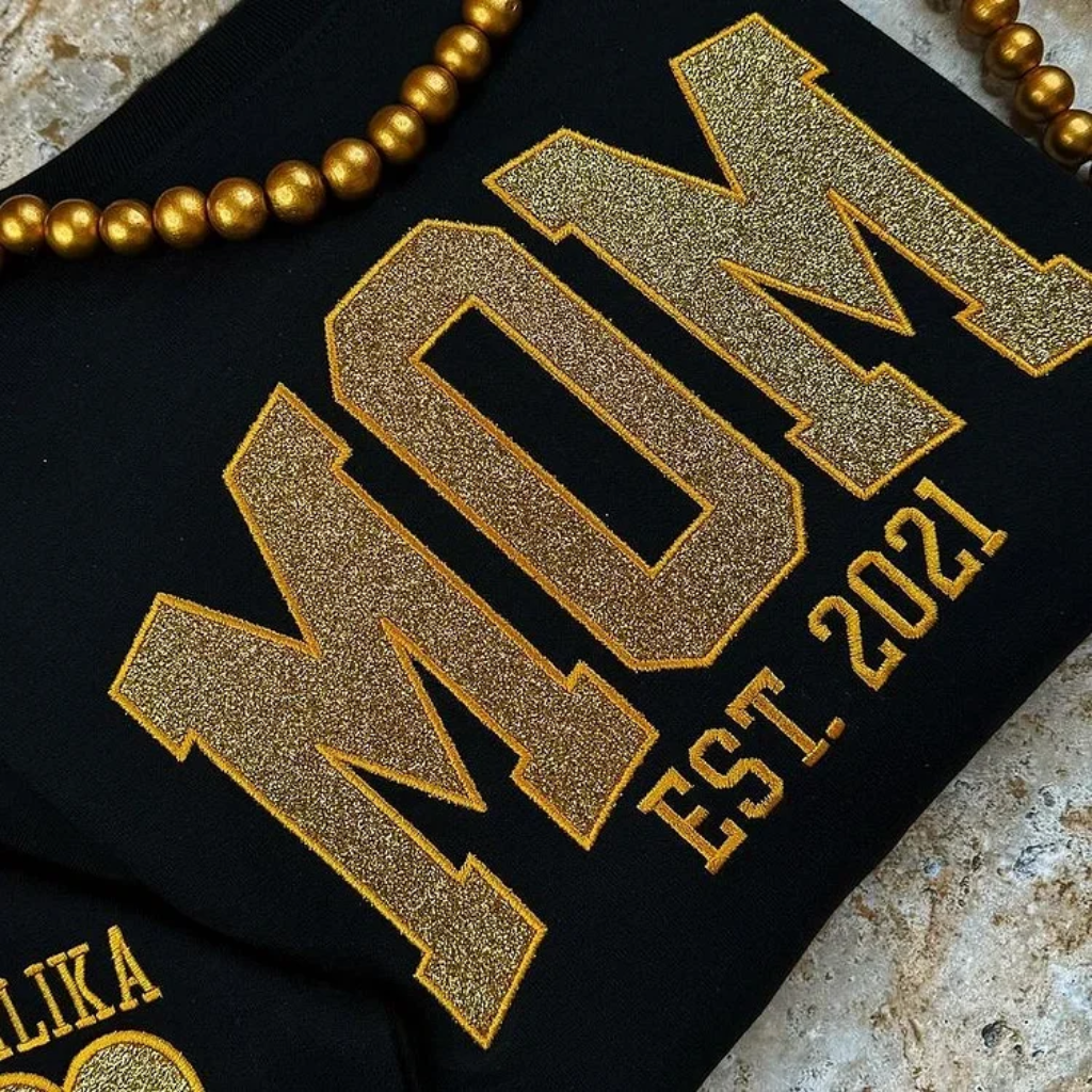 Geborduurde hoodie met capuchon en slogan Mama Mom Wifey