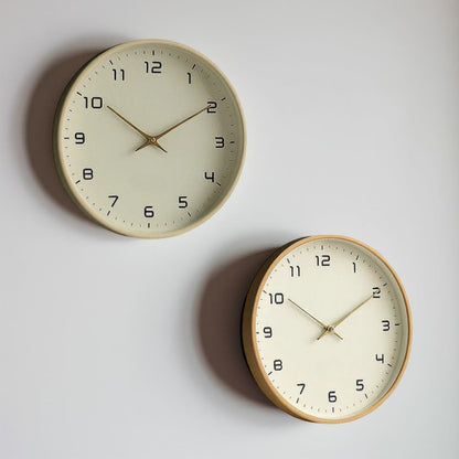 Minimalistische houten wandklok met stil quartzuurwerk, moderne woondecoratie