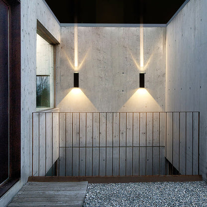 Modern Waterproof LED Outdoor Wall Light Rectangular Aluminum Fixture