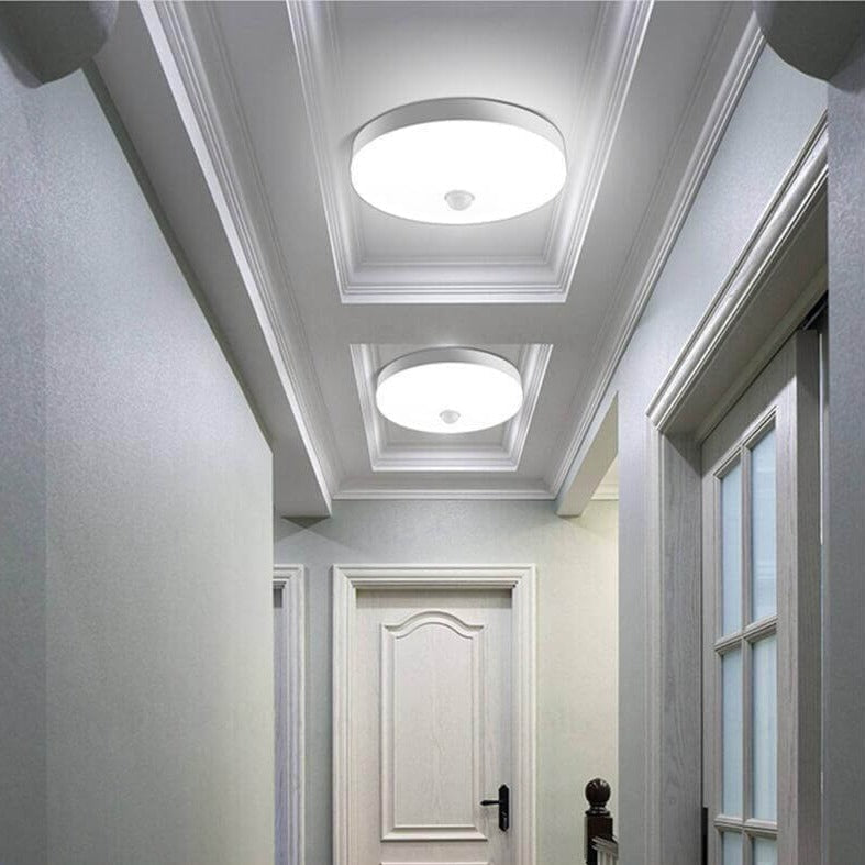 Motion Sensor LED Ceiling Light with Adjustable Colour Temperature