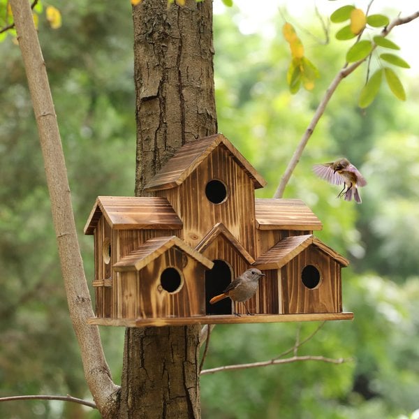 NatureNest Handmade Wooden Birdhouse for Garden Wildlife and Outdoor Decor
