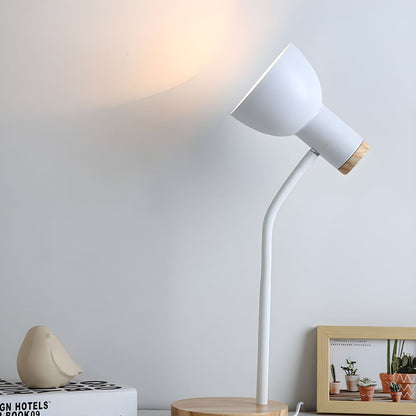 Nordic Style Table Lamp with Wooden Base and Metal Shade