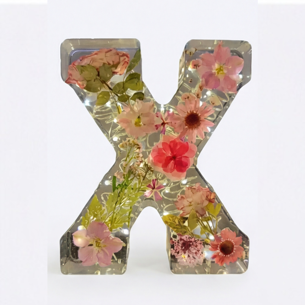 Personalised Floral Resin Letter Light with Real Dried Flowers and Warm LED
