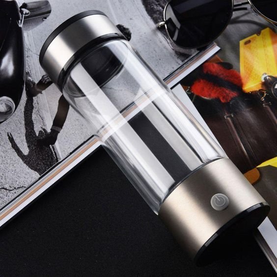 Portable Hydrogen Water Bottle with Rechargeable Ionizer