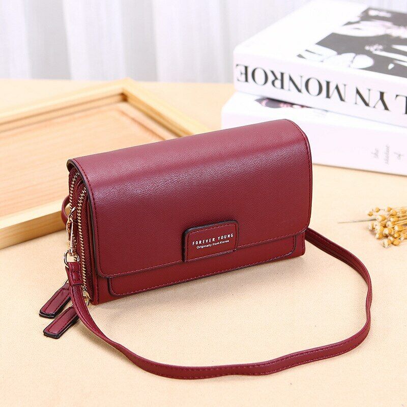 Premium Leather Crossbody Bag Elegant Shoulder Bag for Everyday and Special Occasions