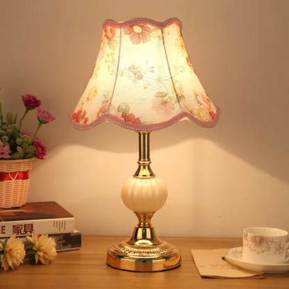 Quixy Vintage Scandinavian Table Lamp Modern Cozy Accent Light