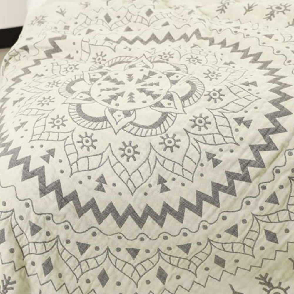 Reversible Cotton Blanket with Mandala Pattern