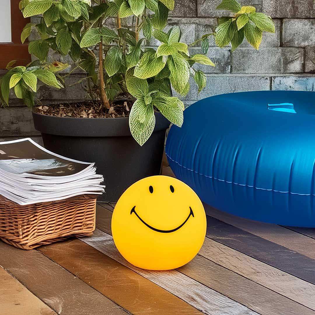 SmileyGlow Dimmable LED Night Lamp with Warm Ambient Light