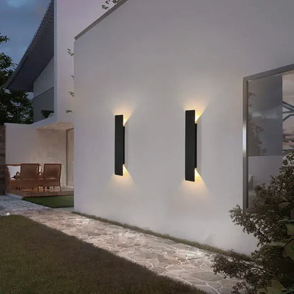 StormGlow LED Outdoor Wall Light Weatherproof Garden and Patio Lighting