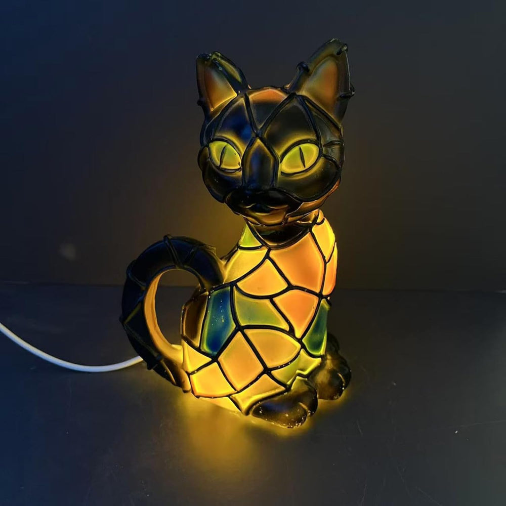 Tiffany-inspirierte Katzendekorationsfigur aus Harz als Tischlampe, warmes Akzentlicht
