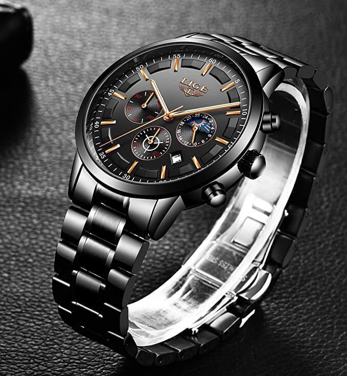 VanguardTime Men's Black Steel Watch Sleek Quartz Design