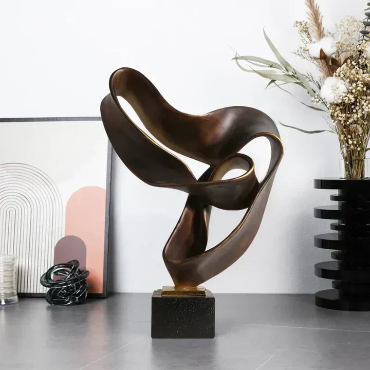 Vida Modern Resin Decorative Sculpture Elegant Home Accent