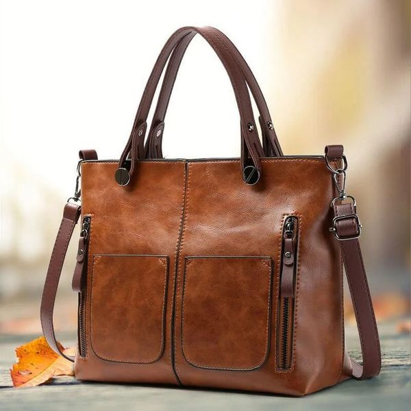 Vintage Leather Style Shoulder Bag for Women with Adjustable Strap and Spacious Design