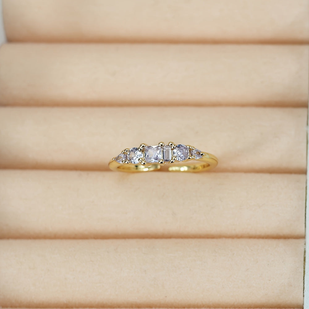 Women’s Gold Stackable Rhinestone Boho Ring Set